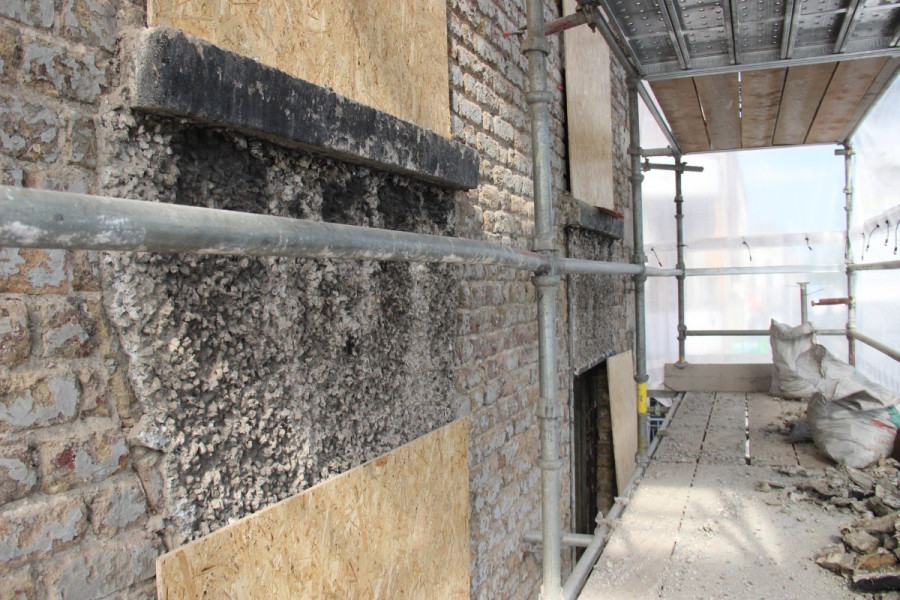 Pebbledash removal