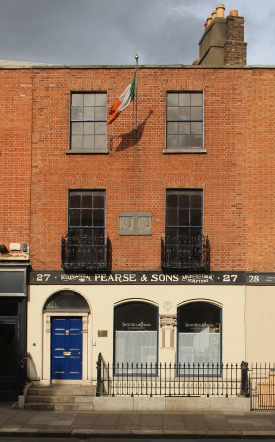 27 Pearse Street